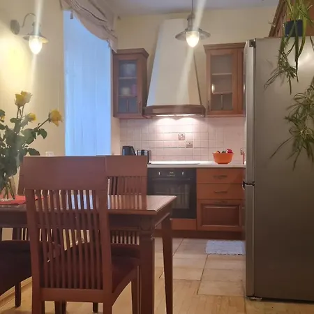 Apartamento Rehouse, Antokolskio 13