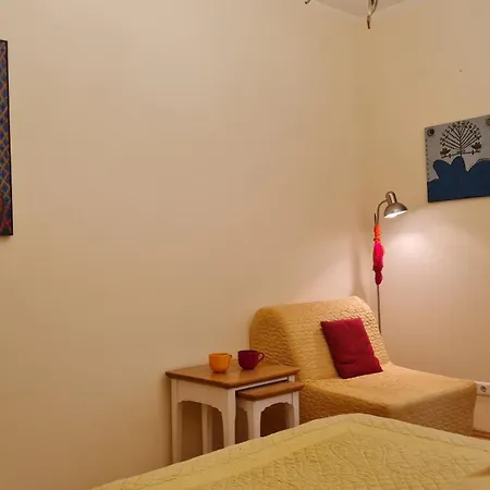 Rehouse, Antokolskio 13 VNO