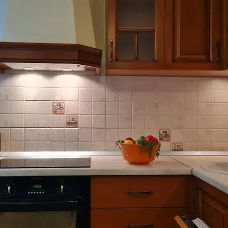 Rehouse, Antokolskio 13 Apartment