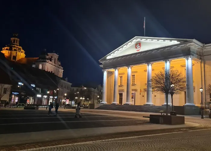 Rehouse, Antokolskio 13 Apartment *