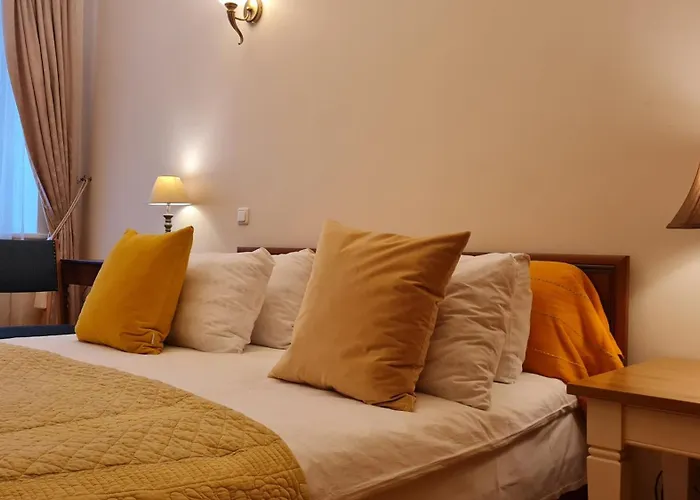 Rehouse, Antokolskio 13 * Vilnius