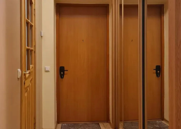 Rehouse, Antokolskio 13 Appartement